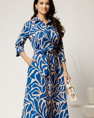 Rochie midi tip camasa bej cu imprimeuri albastre si curea in talie