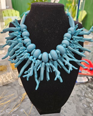 Colier coral sintetic