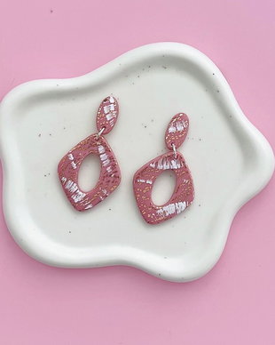Cercei din lut polimeric SPARKLING PINK #C0068