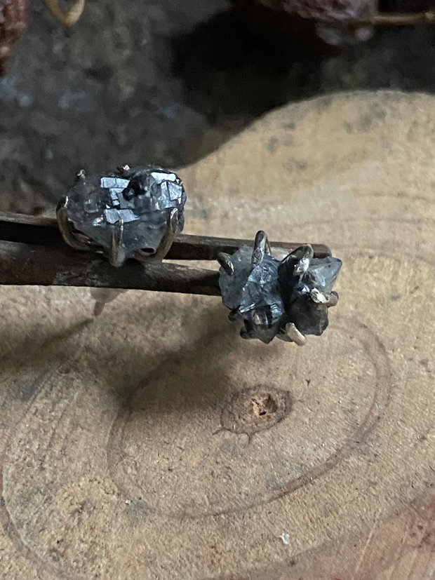 Cercei din argint 925 si pietre brute de diamant herkimer
