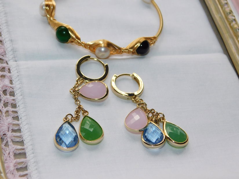 Set deosebit , bratara noua  cupru  lucrata manual ,  cercei noi  agate