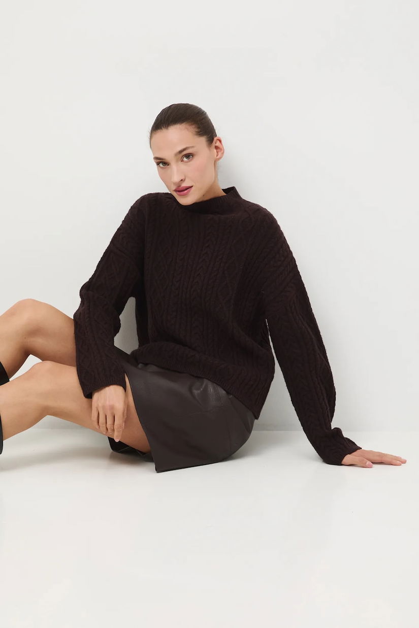 Medicine pulover culoarea maro, cu turtleneck