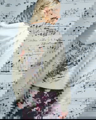 Medicine bluza culoarea bej, cu glugă