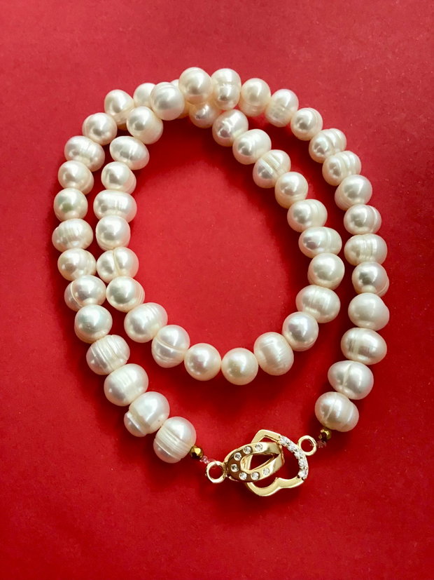 Colier CHOKER perle de cultura albe