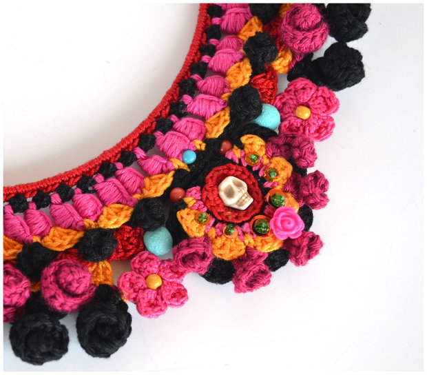 Colier mexican negru