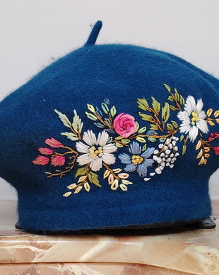 Bereta albastră