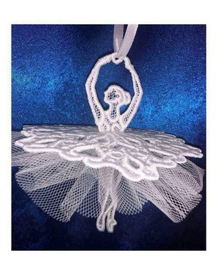 Balerina Brodata Decoratiune Suspendabila