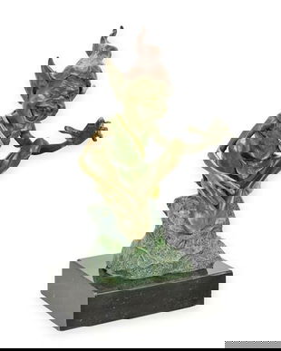 Goblin sezand-statueta din bronz cu un soclu din marmura