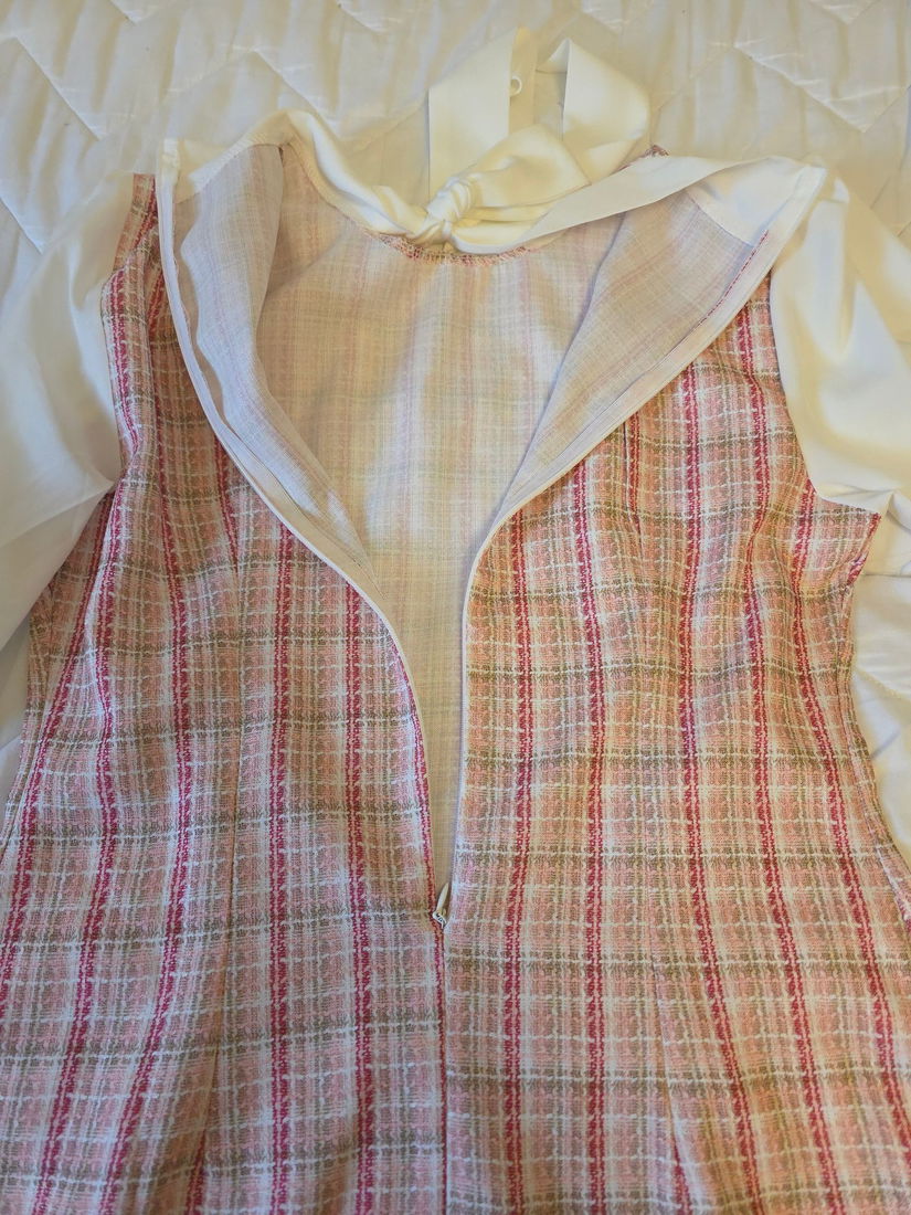 Rochie de zi, cu mâneci