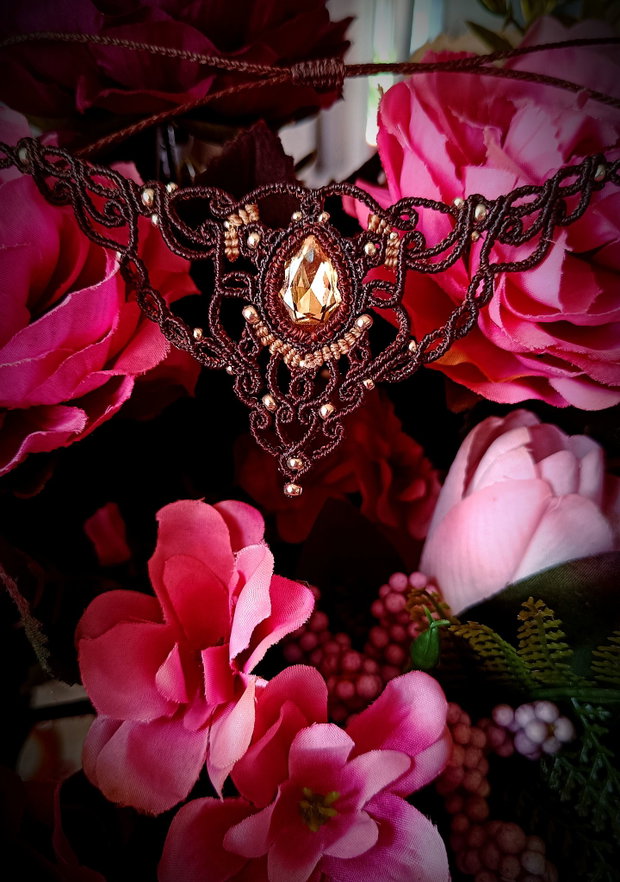 Colier elegant micromacrame cu cristal Swarovski
