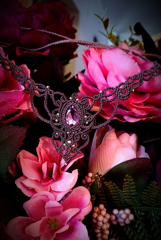 Colier elegant mov micromacrame Swarovski