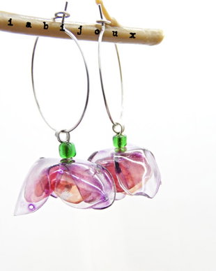 Cercei statement handmade unicat - PET-uri (plastic) reciclate - flori (cod1314)