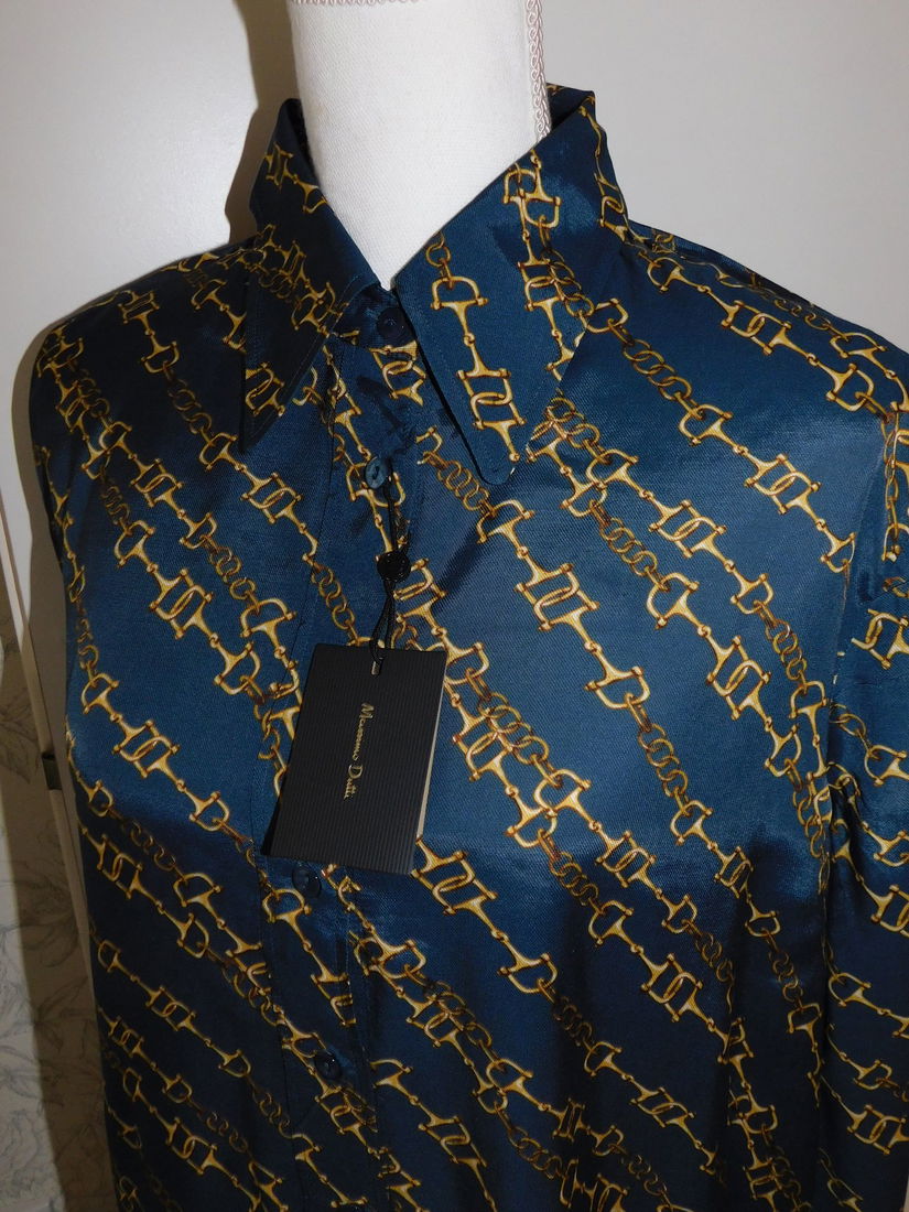 MASSIMO DUTTI,  bluza noua  ,  etichete  atasate , masura eur 42 , cadou colier cu cercei  noi Epica