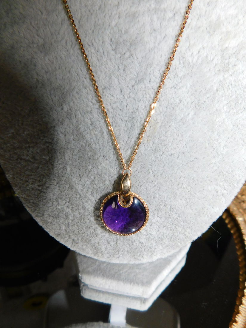 Lantisor aur  14 k , nou , 5.99    grame  , pandant  ametist pur Peru ,