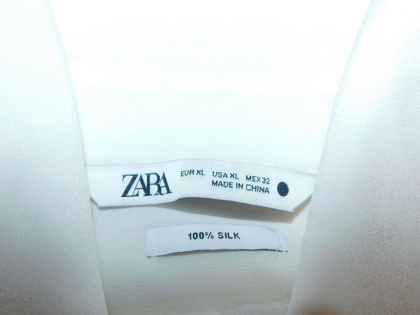 Bluza noua  matase naturala ZARA , masura 48 ,colier  turcoaze naturale
