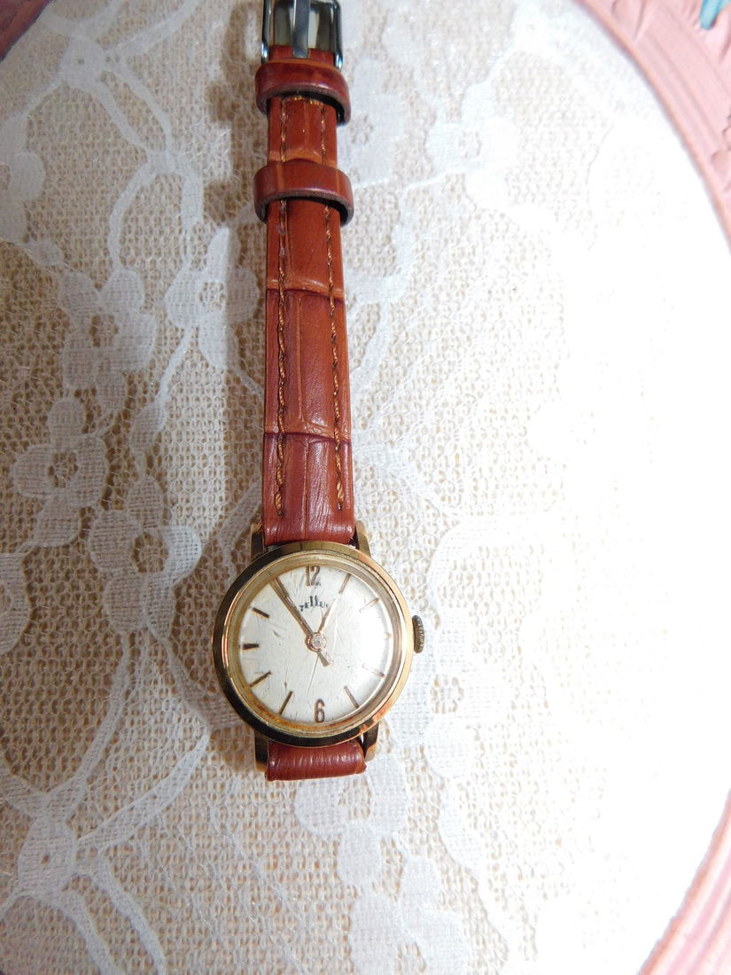 TELLUS  dama,  ceas vintage  Elvetia  1960 ,  stare perfecta ,  produs vintage  valoros  si autentic