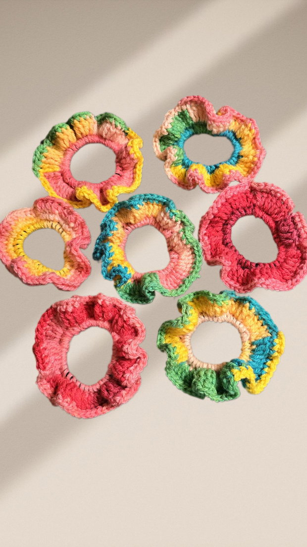 Set scruncies accesorii crosetate pentru par