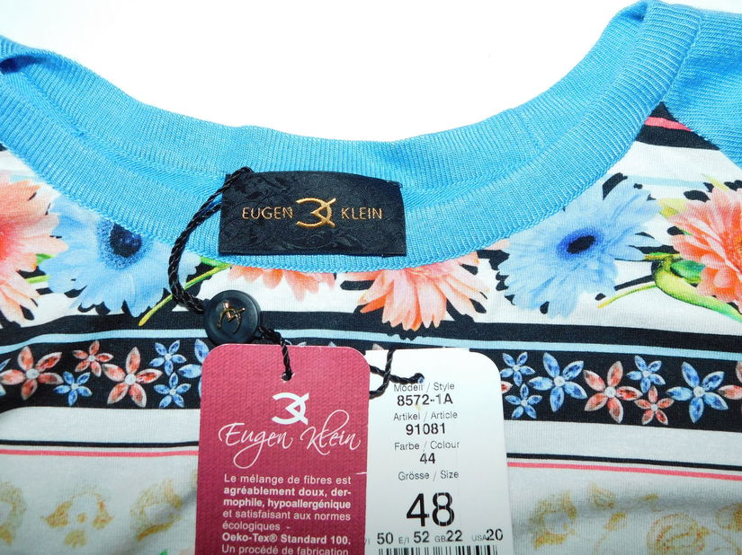 Bluza noua, fina ,  etichete atasate, masura 50 ,  deosebita, colier Zara  nou, cadou