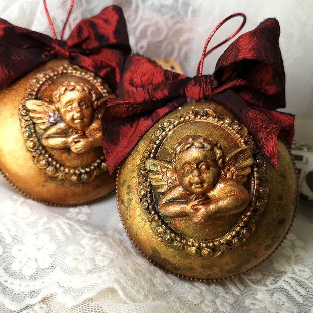 Glob vintage cu ingeras in rama