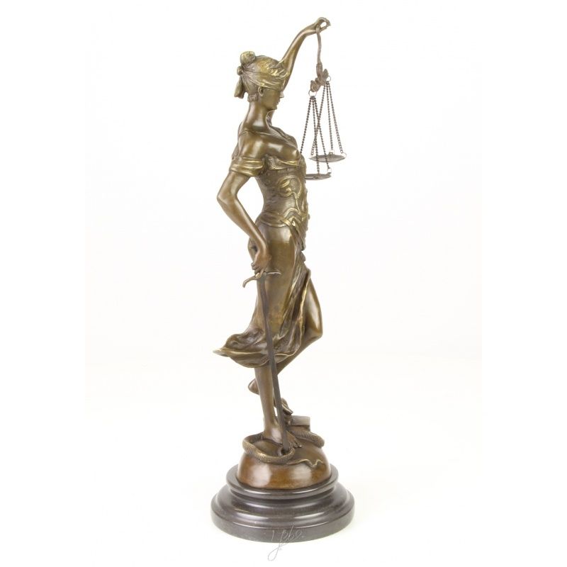 Justitia - statueta din bronz pe un soclu din marmura