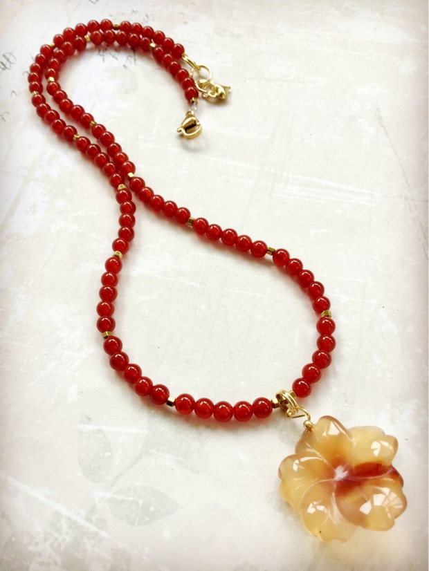 Colier CHOKER floare carneol