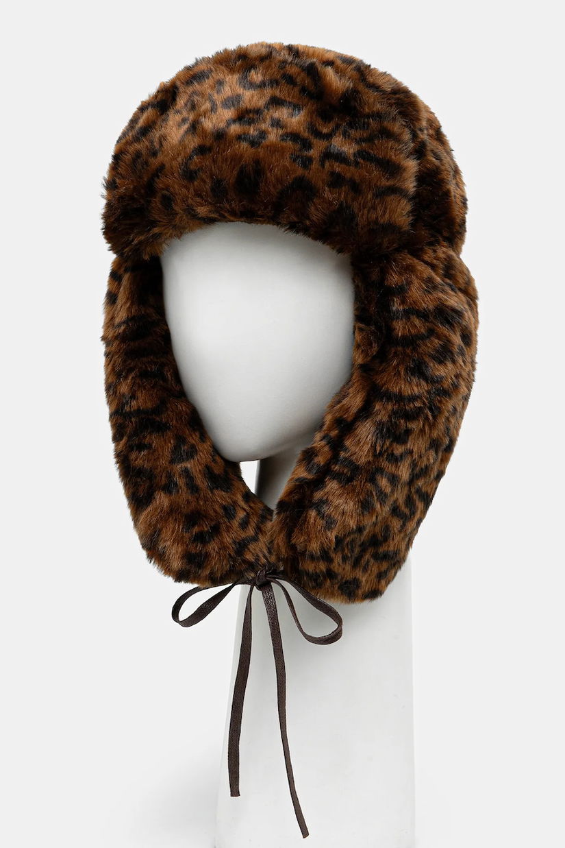Kangol căciulă Leopard Trapper culoarea maro, din tricot gros K4266ST.LEOPARD-LEOPARD