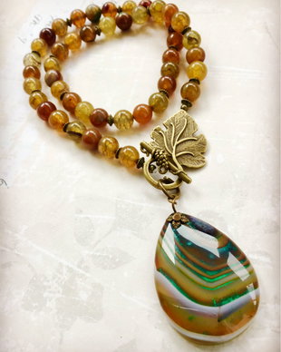 Colier vintage agate verzi naturale