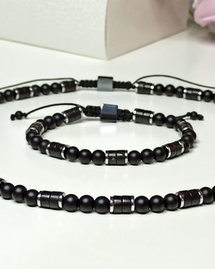 Set sau separat, elegante bijuterii pentru barbati. Colier si bratara onix si hematit.