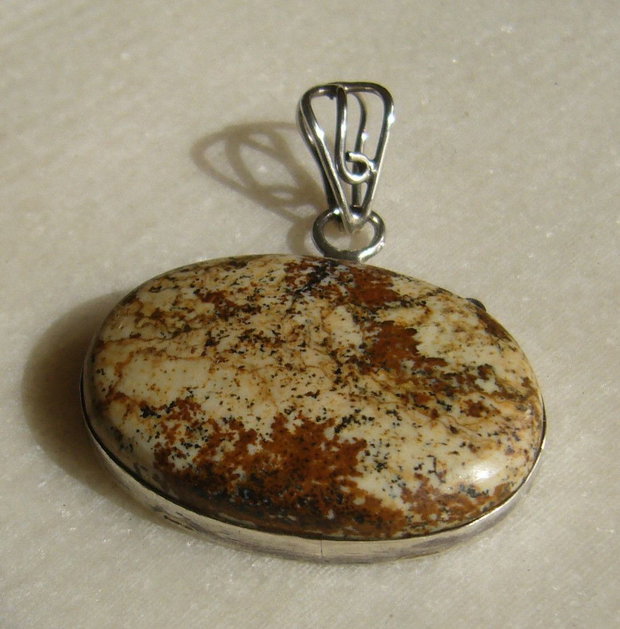 Pandantiv din picture jasper in montura din argint .925
