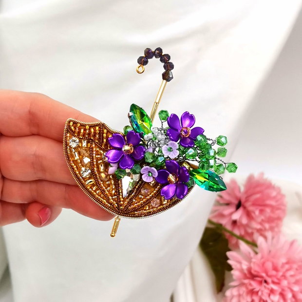 Rezervat Broșă umbrelă - Ploaia de Liliac