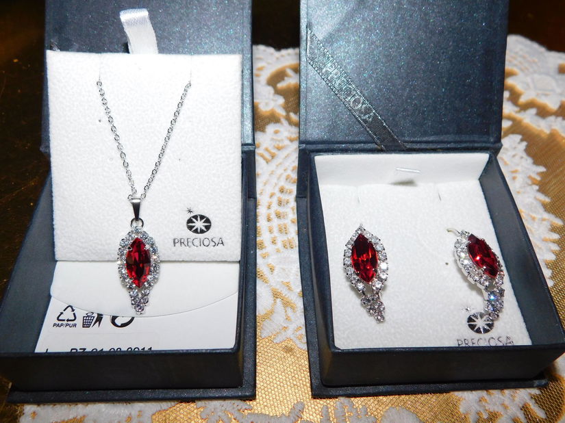 PRECIOSA  ,  bijuterii cristal Republica Ceha , set nou deosebit,, ambalaje originale, etichete producator
