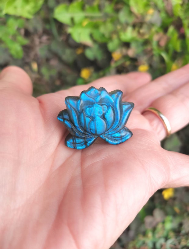 Inel Labradorit lotus si Argint 925 - IN1507 - Inel gri argintiu, inel albastru reglabil, cadou romantic, cadou sotie, inel cadou, bijuterii cadou, bijuterii labradorit, inel floare de lotus, cristale vindecatoare, cristale de colectie