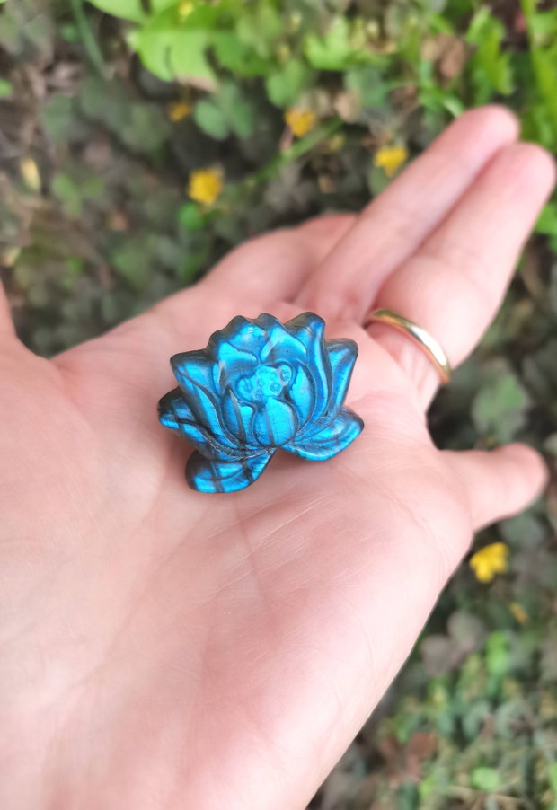 Inel Labradorit lotus si Argint 925 - IN1507 - Inel gri argintiu, inel albastru reglabil, cadou romantic, cadou sotie, inel cadou, bijuterii cadou, bijuterii labradorit, inel floare de lotus, cristale vindecatoare, cristale de colectie