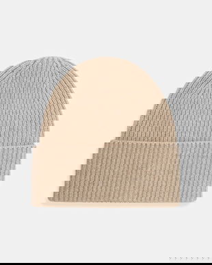 Medicine caciula culoarea bej