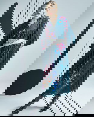 Medicine rochie culoarea negru