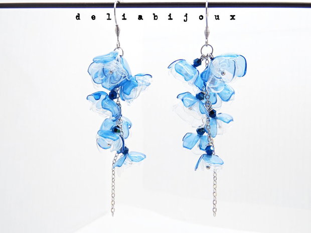 Cercei statement handmade unicat - PET-uri (plastic) reciclate - flori (cod1318)