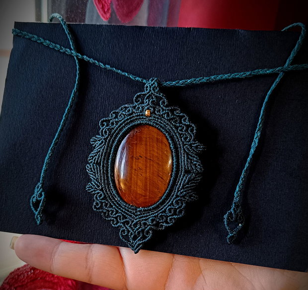 Colier talisman cu Pandantiv Cristal Ochi De Tigru