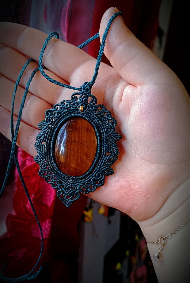 Colier talisman cu Pandantiv Cristal Ochi De Tigru