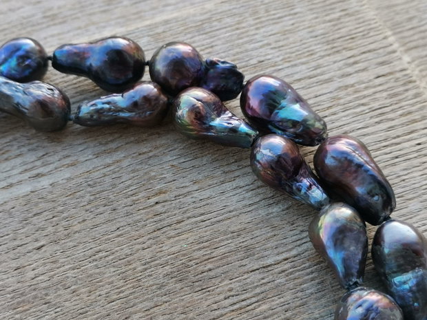 Colier perle black Edison