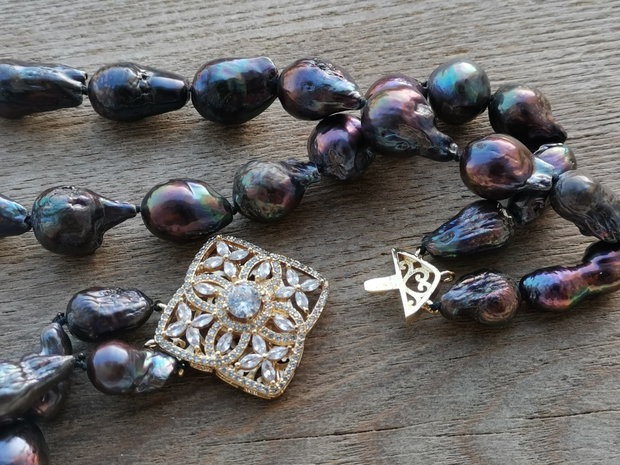 Colier perle black Edison