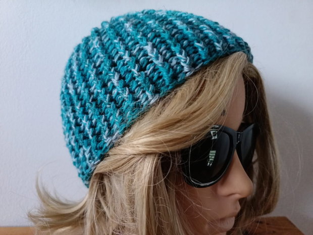 Caciula, Beanie