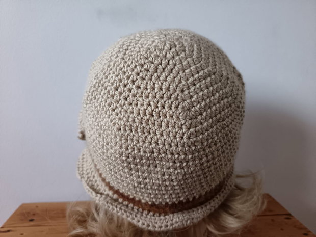 Caciula stil palarie, Beanie