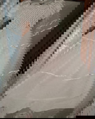 Vând Rochie albă pentru fetițe