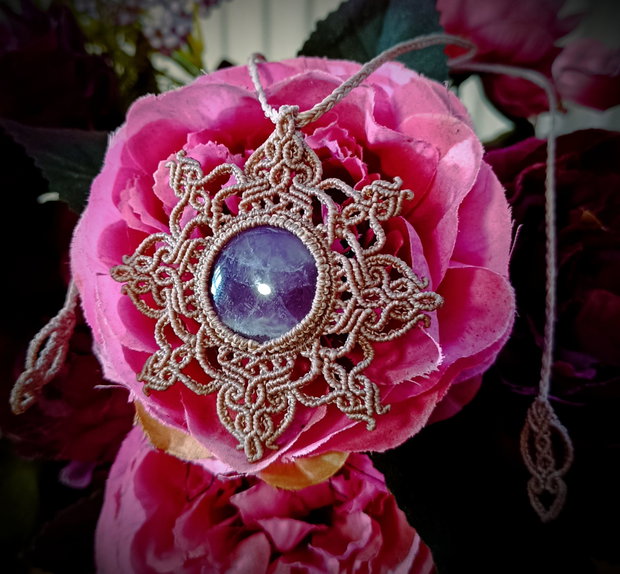 Colier talisman pandantiv mandala cu ametist