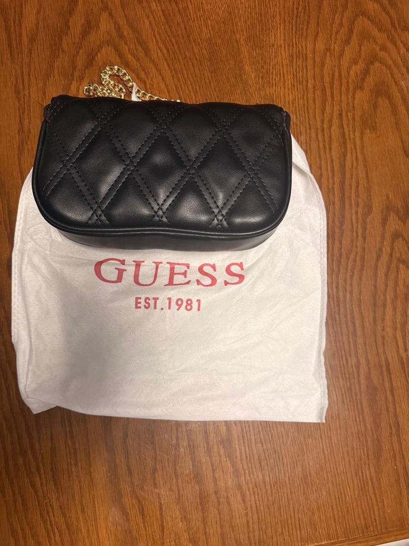Geantă GUESS