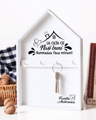 Cuier chei tip casuta pentru cadou personalizat pentru nasi, handmade