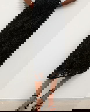 Answear.LAB fusta culoarea negru, midi, evazati