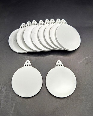 Globuri din praf ceramic