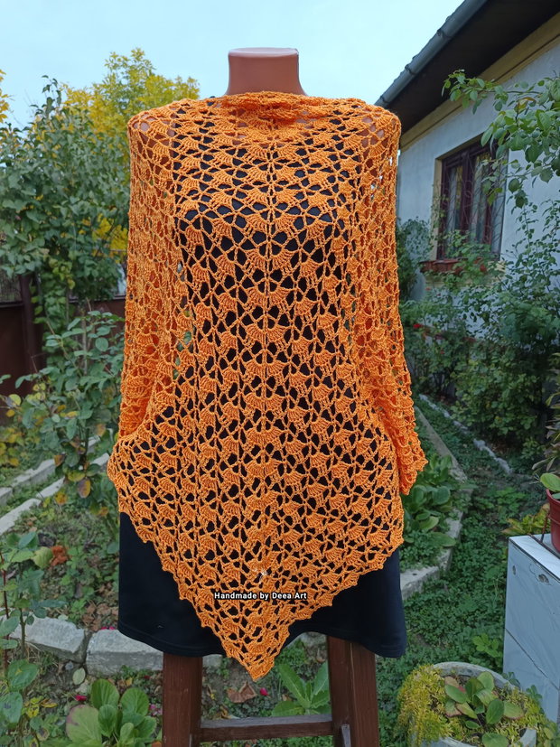 Sal/eșarfă croșetat/a manual