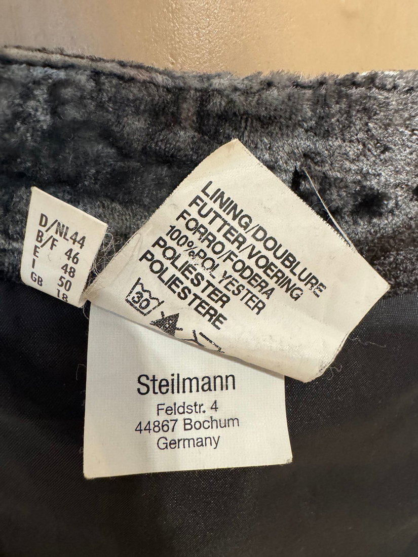 FUSTA STEILMANN SUPERBA CATIFEA MARIME 48 E